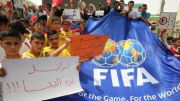 اتحاد كرة القدم يطالب الفيفا بالحيادية وحظر أندية المستوطنات اتحاد كرة القدم يطالب الفيفا بالحيادية وحظر أندية المستوطنات