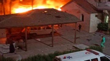 الاحتلال يقصف مستشفى المعمداني ويخرجه عن الخدمة: أكثر من مليون غزي بلا استشفاء  الاحتلال يقصف مستشفى المعمداني ويخرجه عن الخدمة: أكثر من مليون غزي بلا استشفاء