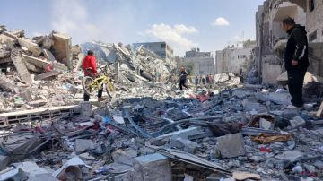 تقرير مجزرة دار الأرقم .. أشلاء وبرك دماء ونزوح جماعي تحت وطأة القصف