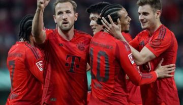 بايرن ميونخ يفوز على أوجسبورج ويعزز صدارته للبوندسليجا بايرن ميونخ يفوز على أوجسبورج ويعزز صدارته للبوندسليجا