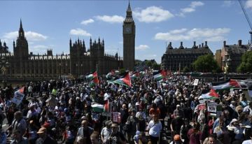 مسلمو بريطانيا يطالبون بوقف مبيعات الأسلحة لإسرائيل والاعتراف بفلسطين