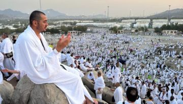 أبو الرب: وصول جميع حجاج فلسطين إلى مكة المكرمة