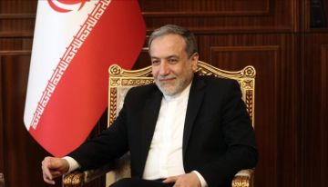 إيران تؤكد انعقاد الجولة الـ4 من محادثاتها النووية بمسقط الأحد إيران تؤكد انعقاد الجولة الـ4 من محادثاتها النووية بمسقط الأحد