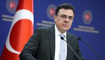 تركيا ترحب برفع العقوبات الأمريكية والأوروبية عن سوريا