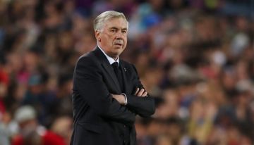 أنشيلوتي يعبر عن حسرته من خسارة ريال مدريد في الكلاسيكو