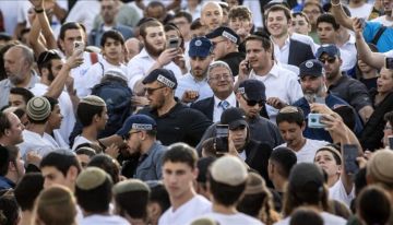 إدانات عربية لاقتحام بن غفير المسجد الأقصى إدانات عربية لاقتحام بن غفير المسجد الأقصى