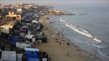 ميناء غزة يتحول إلى ملجأ لآلاف النازحين هربا من أوامر الإخلاء الإسرائيلية