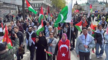 مسيرة احتجاجية في ستوكهولم ضد توسيع الاحتلال حرب الإبادة مسيرة احتجاجية في ستوكهولم ضد توسيع الاحتلال حرب الإبادة