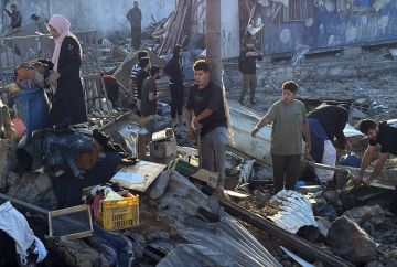 العفو الدولية والأمم المتحدة: أي نقل قسري للفلسطينيين من غزة سيعد جريمة حرب العفو الدولية والأمم المتحدة: أي نقل قسري للفلسطينيين من غزة سيعد جريمة حرب