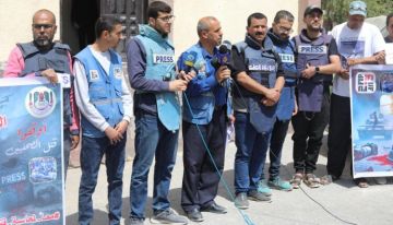 صحفيو غزة يحيون اليوم العالمي لحرية الصحافة