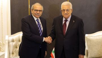 الرئيس عباس يجتمع مع رئيس الوزراء اللبناني