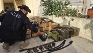 ضبط 3 مستودعات أسلحة بالقرداحة السورية مسقط رأس الأسد