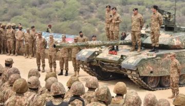 رئيس وزراء باكستان: سيذكر التاريخ كيف أسكتنا الجيش الهندي رئيس وزراء باكستان: سيذكر التاريخ كيف أسكتنا الجيش الهندي