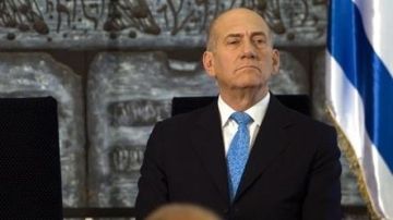 أولمرت: جرائم الحرب لا ترتكب في غزة فقط بل بالضفة أيضا ويوميا