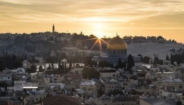 تقرير: إسرائيل تشجع الدول بملايين الدولارات لنقل سفاراتها للقدس تقرير: إسرائيل تشجع الدول بملايين الدولارات لنقل سفاراتها للقدس