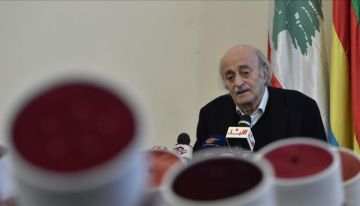 جنبلاط يدعو للتحقيق بأحداث سوريا ويحذر من استغلال إسرائيل للدروز