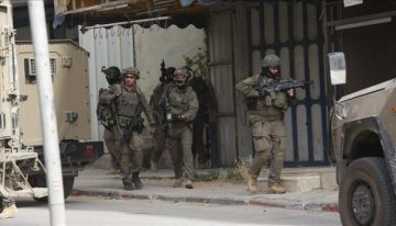 جيش الاحتلال يعتقل 3 أطفال فلسطينيين بعمر 10 أعوام شمال الضفة جيش الاحتلال يعتقل 3 أطفال فلسطينيين بعمر 10 أعوام شمال الضفة