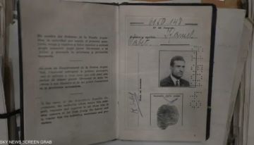 رويترز: إعادة مقتنيات الجاسوس الإسرائيلي جرت بموافقة الشرع