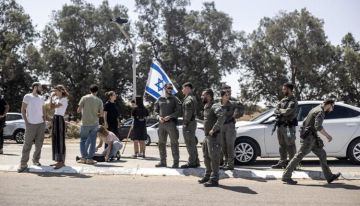 رغم محدوديتها وعدم وصولها.. إسرائيليون يحاولون عرقلة دخول مساعدات لغزة