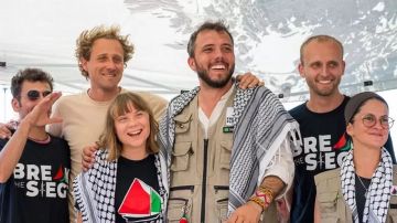 محكمة الاحتلال تمدد توقيف 8 نشطا مادلين وأحدهم يضرب عن الطعام