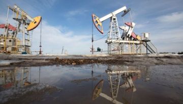 النفط يواصل الهبوط مع إعلان ترامب وقفا للنار بين إيران وإسرائيل النفط يواصل الهبوط مع إعلان ترامب وقفا للنار بين إيران وإسرائيل