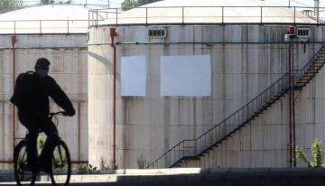 أسعار النفط تستقر وسط مؤشرات على تراجع المخزونات الأميركية