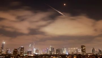 إيران تبدأ هجمات جديدة على إسرائيل تستمر حتى الفجر إيران تبدأ هجمات جديدة على إسرائيل تستمر حتى الفجر