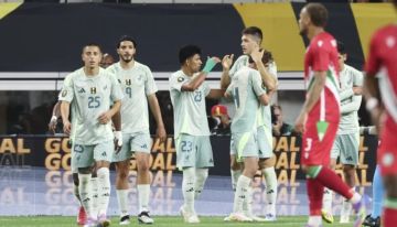 المكسيك وكوستاريكا إلى ربع نهائي الكأس الذهبية