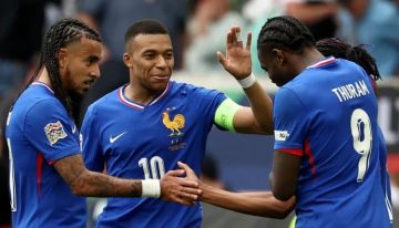 فرنسا تسقط ألمانيا وتحصد المركز الثالث في دوري الأمم فرنسا تسقط ألمانيا وتحصد المركز الثالث في دوري الأمم