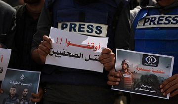 الأونروا: منع الاحتلال دخول الصحفيين الدوليين إلى غزة حظر على نقل الحقيقة الأونروا: منع الاحتلال دخول الصحفيين الدوليين إلى غزة حظر على نقل الحقيقة