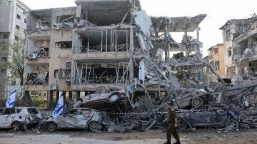 صحيفة بريطانية تكشف: كيف اخترقت إيران منظومة الدفاع الجوي الإسرائيلي؟