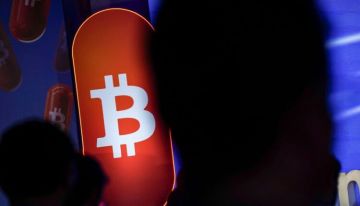 خيارات بتكوين تكشف مخاوف من هبوط سعرها إلى 100 ألف دولار خيارات بتكوين تكشف مخاوف من هبوط سعرها إلى 100 ألف دولار