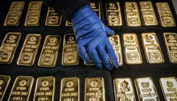 سعر الذهب يهبط بسبب تحذيرات الفيدرالي رغم مخاطر الشرق الأوسط