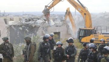 لليوم الثاني: الاحتلال يواصل عمليات تجريف أراض في أم صفا شمال غرب رام الله