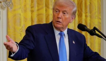 ترامب يتمسك بسيطرة إسرائيل على نقاط توزيع الغذاء بغزة رغم تحويلها لمصائد قتل ترامب يتمسك بسيطرة إسرائيل على نقاط توزيع الغذاء بغزة رغم تحويلها لمصائد قتل