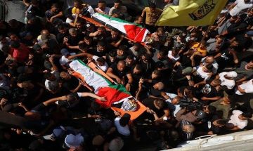 الاحتلال يصعد في الضفة: شهيد جديد وعشرات الاعتقالات بينهم طلاب توجيهي