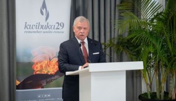 العاهل الأردني يدعو لوقف الحرب على غزة وتدفق المساعدات العاهل الأردني يدعو لوقف الحرب على غزة وتدفق المساعدات