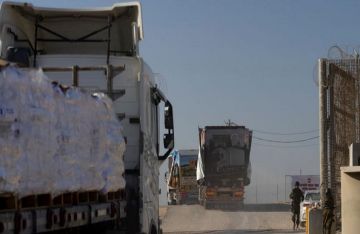 الخارجية الباكستانية تعلن عن مساعدات إنسانية طارئة لقطاع غزة الخارجية الباكستانية تعلن عن مساعدات إنسانية طارئة لقطاع غزة