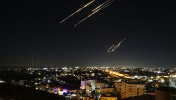 تلغراف: 5 قواعد عسكرية إسرائيلية أصيبت بصواريخ إيرانية بشكل مباشر