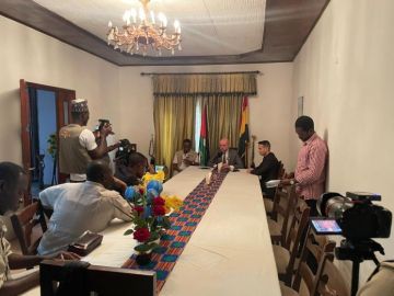 الهباش يطلع ممثلين من الجالية الفلسطينية ووسائل الإعلام في غانا على آخر المستجدات في فلسطين