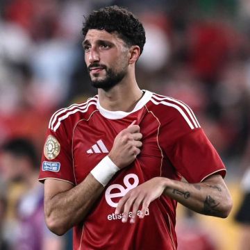 الأهلي يحسم صفقة انتقال وسام أبو علي.. تفاصيل الاتفاق الأهلي يحسم صفقة انتقال وسام أبو علي.. تفاصيل الاتفاق