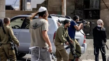 شهيدان برصاص الاحتلال والمستوطنين في الخليل