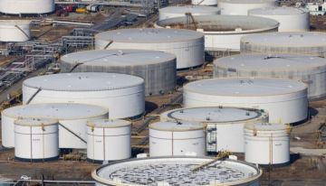 أسعار النفط تستقر وسط تفاؤل بشأن المحادثات التجارية