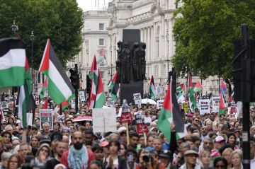 بريطانيا تعتقل أكثر من 100 شخص من أنصار فلسطين أكشن 