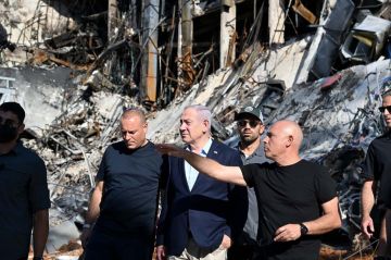 أزمة خانقة في إسرائيل: أوقفوا نزيف الجنود والذخيرة والموارد العبثي في غزة.. خسائر هائلة أزمة خانقة في إسرائيل: أوقفوا نزيف الجنود والذخيرة والموارد العبثي في غزة.. خسائر هائلة