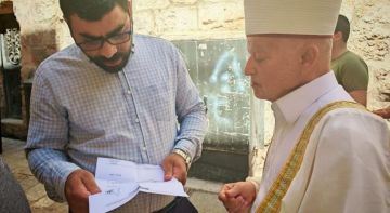 الاحتلال يبعد الشيخ محمد حسين عن الأقصى لمدة أسبوع قابل للتجديد