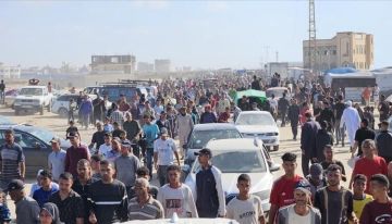 منظمة التحرير تدعو لقصر توزيع المساعدات في غزة على الأونروا