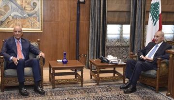 باراك من بيروت: نعمل للوصول إلى الاستقرار وعليكم التحلي بالأمل