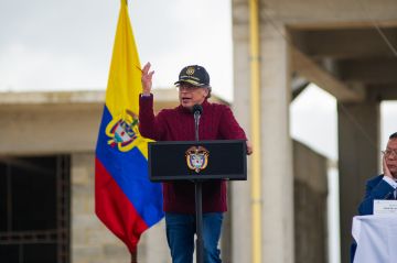 رئيس كولومبيا: علينا التخلي عن الشراكة مع الناتو