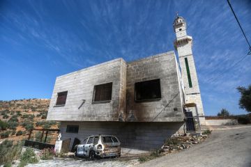 وزير الدفاع الإسرائيلي: اليهودي الذي يحرق منزلا فلسطينيا ليس إرهابيا